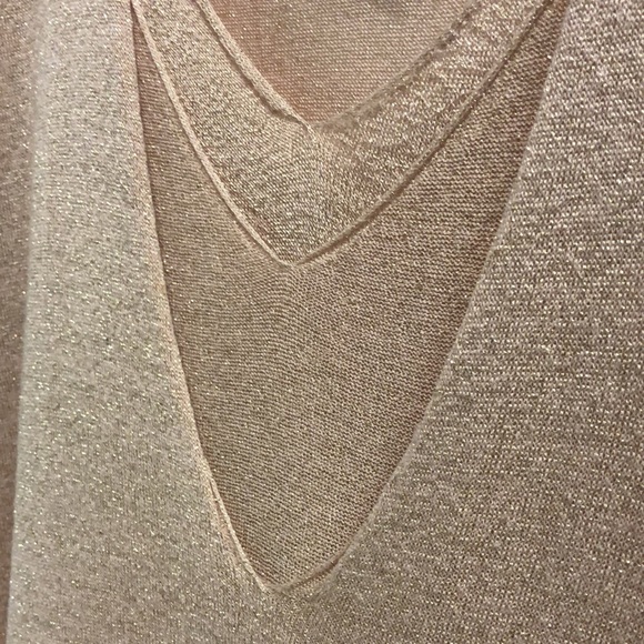 Escada Sumaira Desert Rose Shimmering Double-Layered Lurex-Knit Tunic - Picture 4 of 9